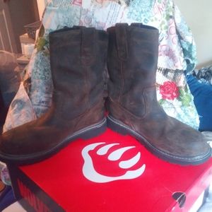 Size 9 Wolverine steel toe leather boots